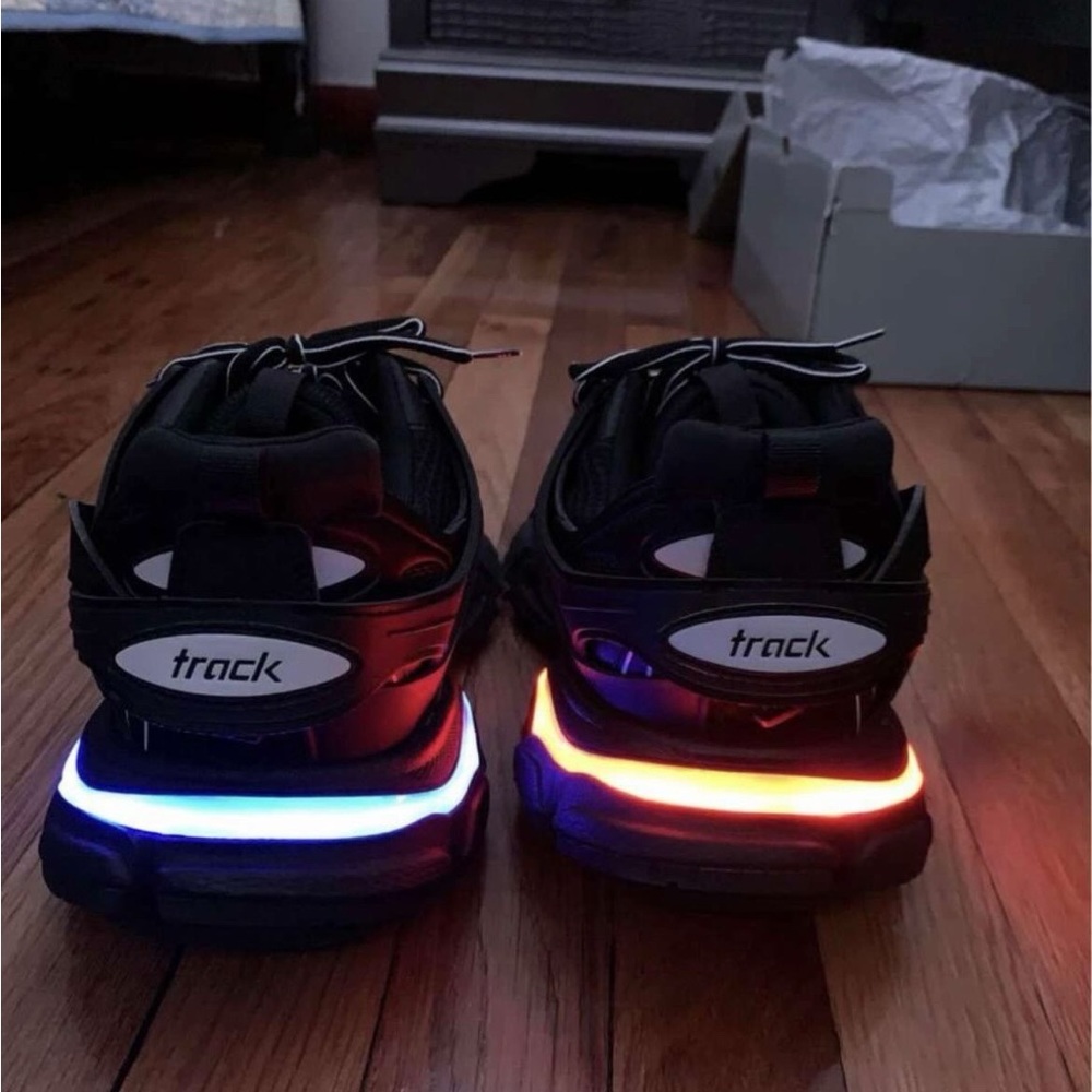 Balenciaga Tracks “ LED “ Size 10